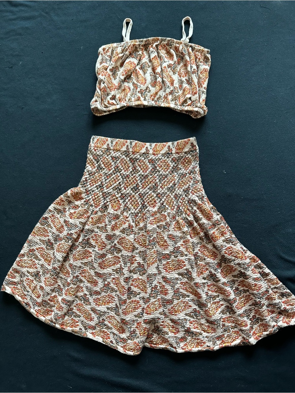 Zara Kids 12 years Cream & Rust Paisley Smocked Skirt and crop top Set - Picture 7 of 7